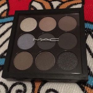 MAC Navy Times Nine Eyeshadow